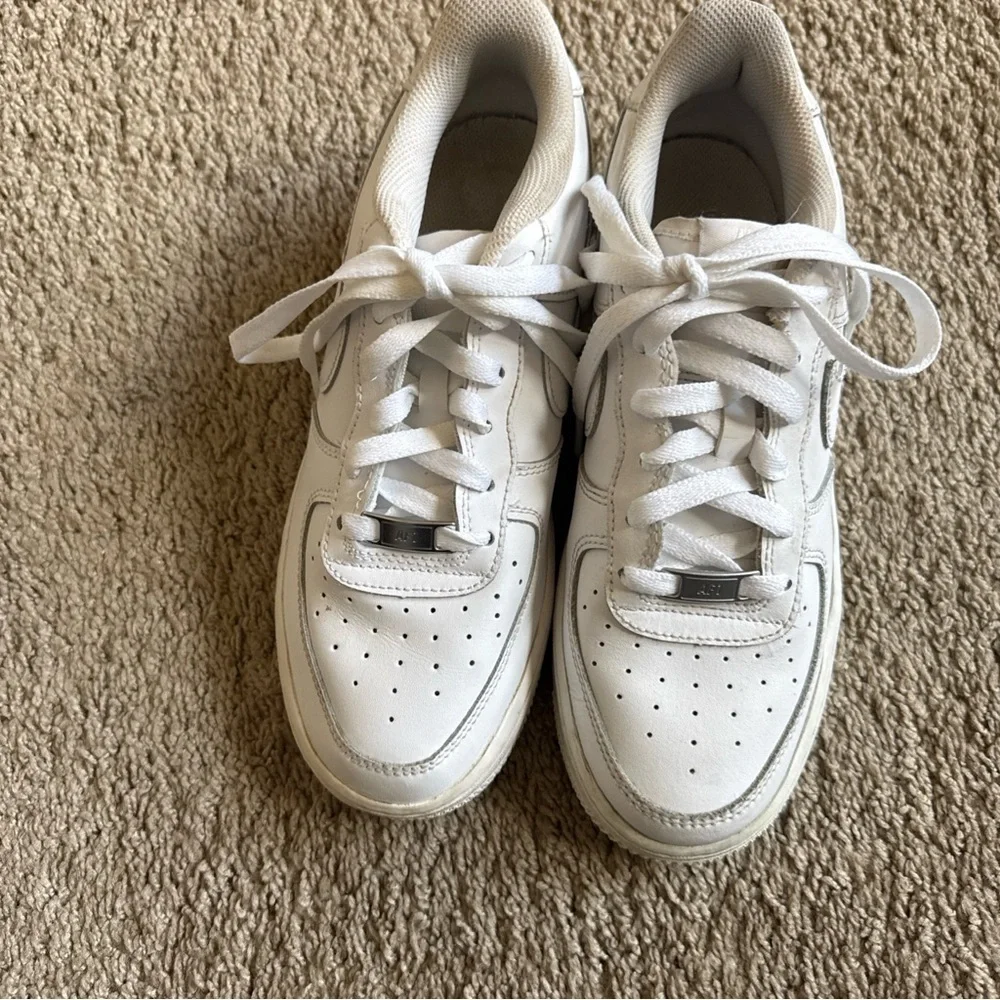 Nike classic white